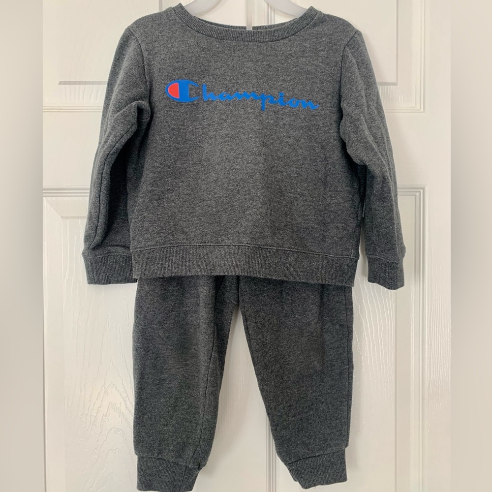 Champion Toddler Matching Jogger Set!